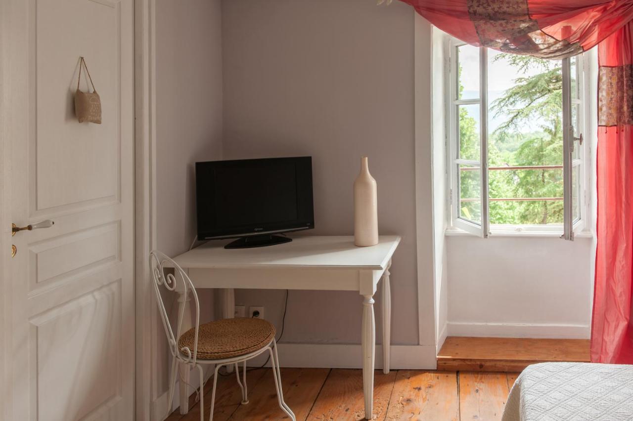 Chambres Et Table L' Echappee Bouvesse-Quirieu ภายนอก รูปภาพ