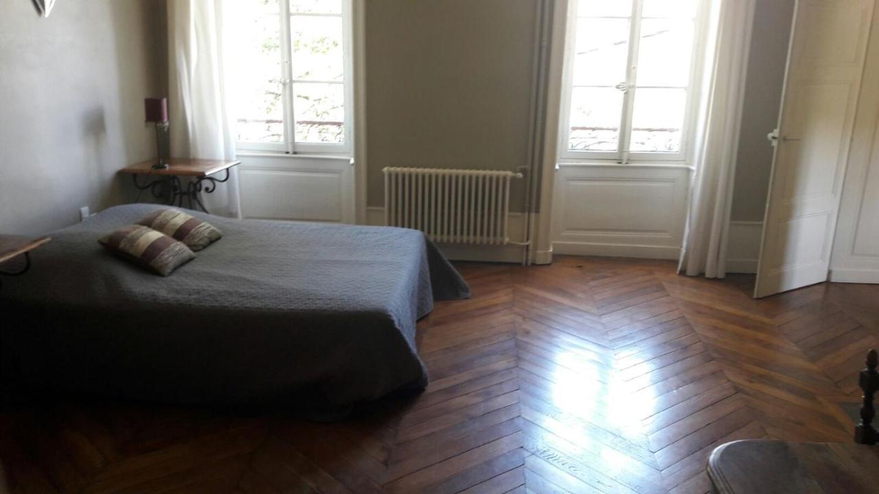 Chambres Et Table L' Echappee Bouvesse-Quirieu ภายนอก รูปภาพ