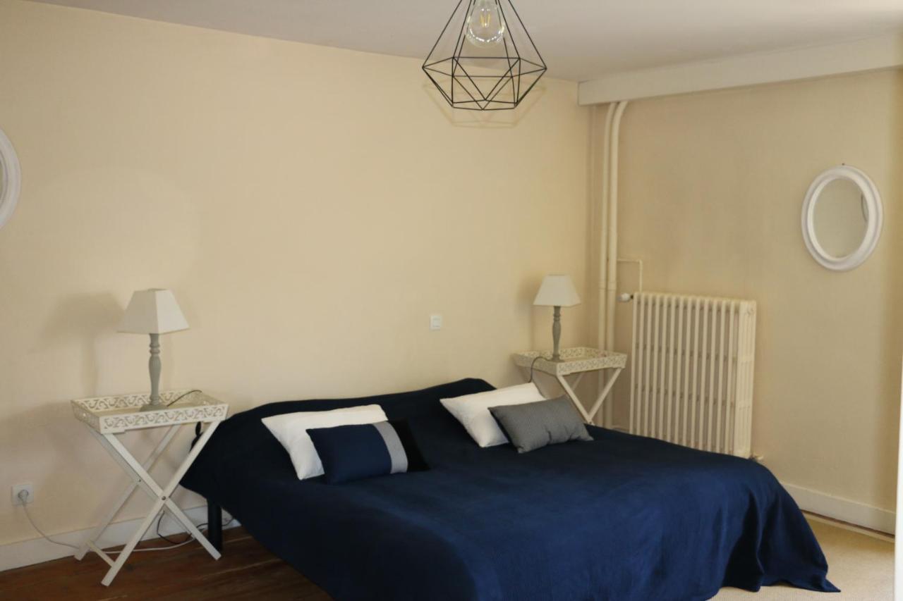 Chambres Et Table L' Echappee Bouvesse-Quirieu ภายนอก รูปภาพ